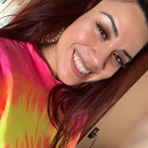 Meet your Posher, Gladys